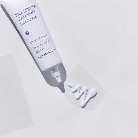 Derma Factory - Mattifying Mineral Sunscreen SPF 50+, матуючий заспокійливий SPF на фізичних фільтрах SPF 50+, 50 мл