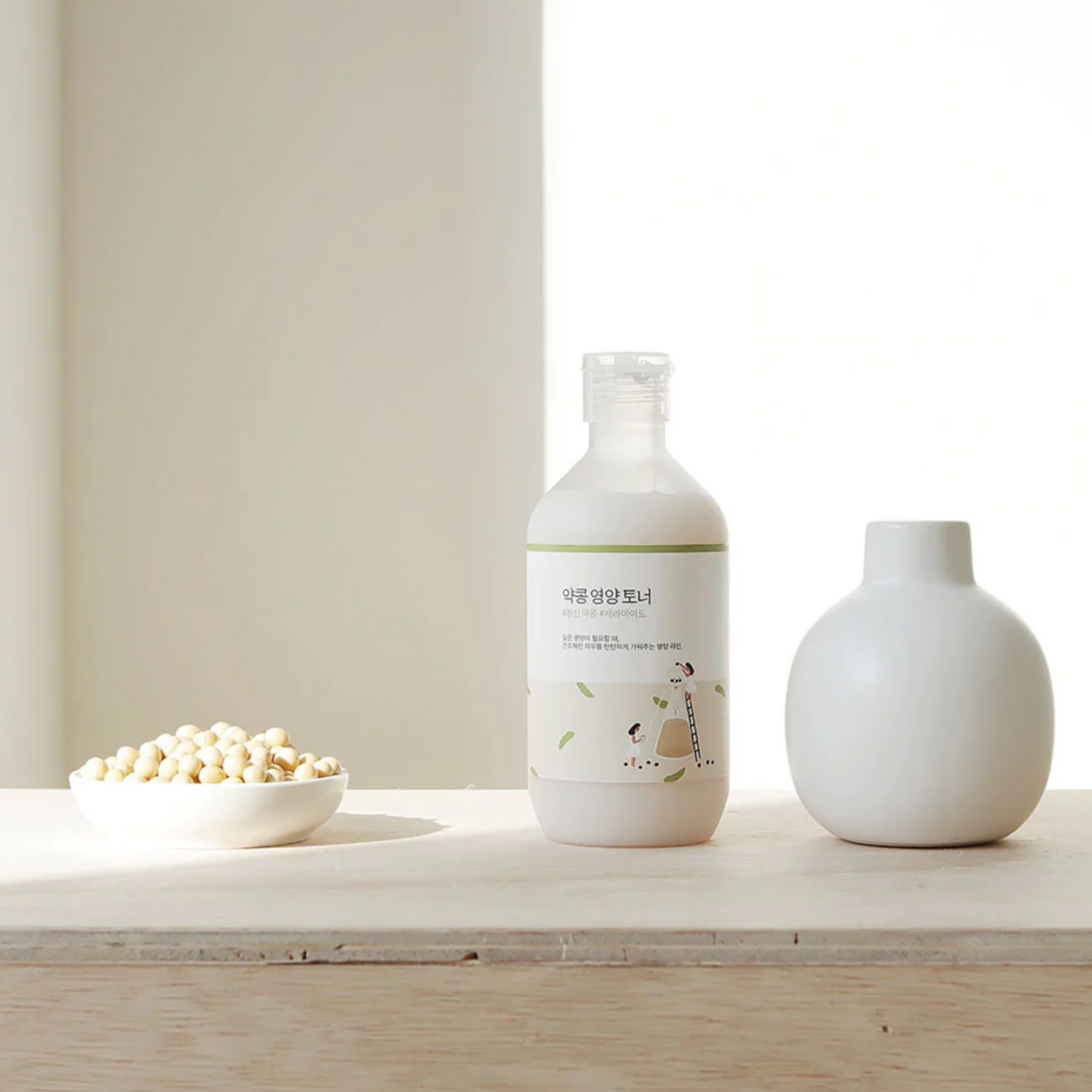 ROUND LAB - Soybean Nourishing Toner - Поживний тонер з екстрактом чорних соєвих бобів - 300мл
