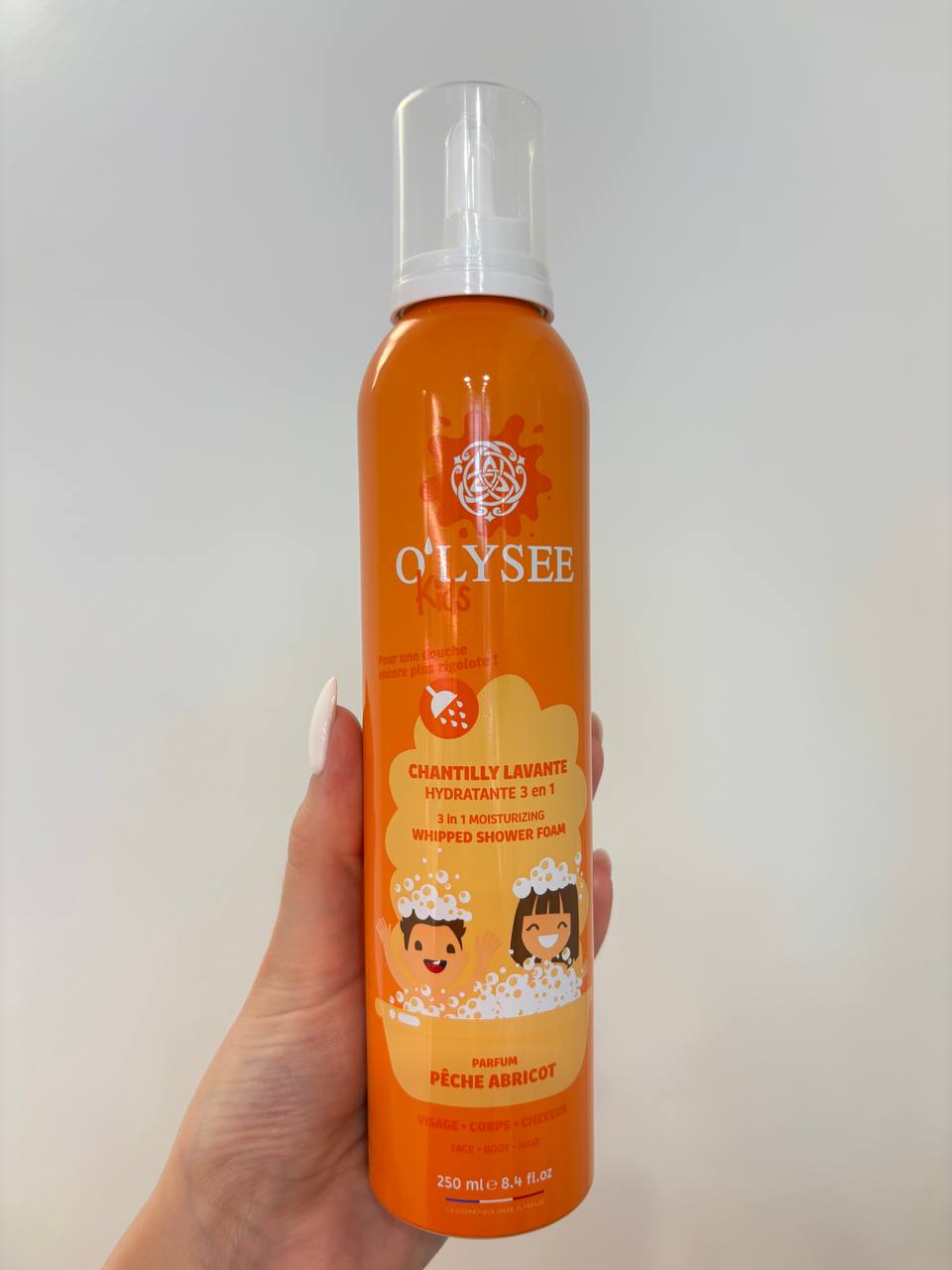 O'LYSEE - Kids Chantilly Lavante Hydratante 3 en 1 Pêche Abricot - Зволожувальна пінка для душу 3 в 1 для дітей «Персик та абрикос» - 250 мл