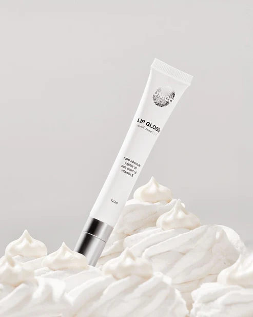 UNICO - LIP GLOSS LACE - Блиск з ментолом - 12мл