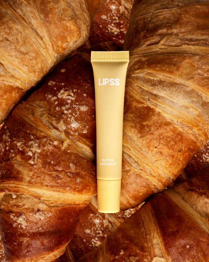 LIPSS - Butter Croissant - Зволожуючий бальзам для губ круасан - 8мл
