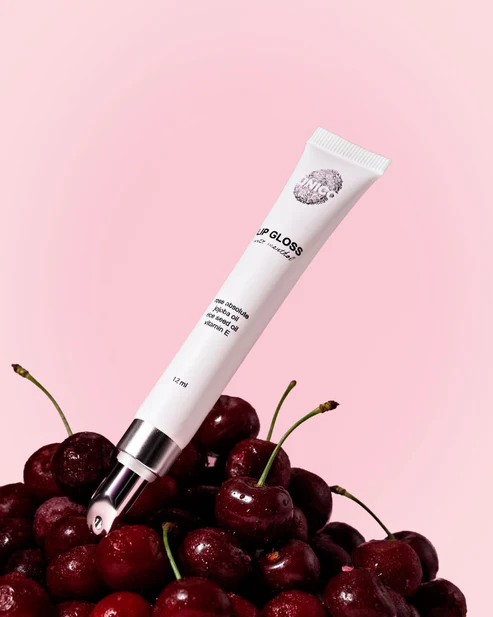 UNICO - LIP GLOSS AMOUR - Блиск з ментолом - 12мл