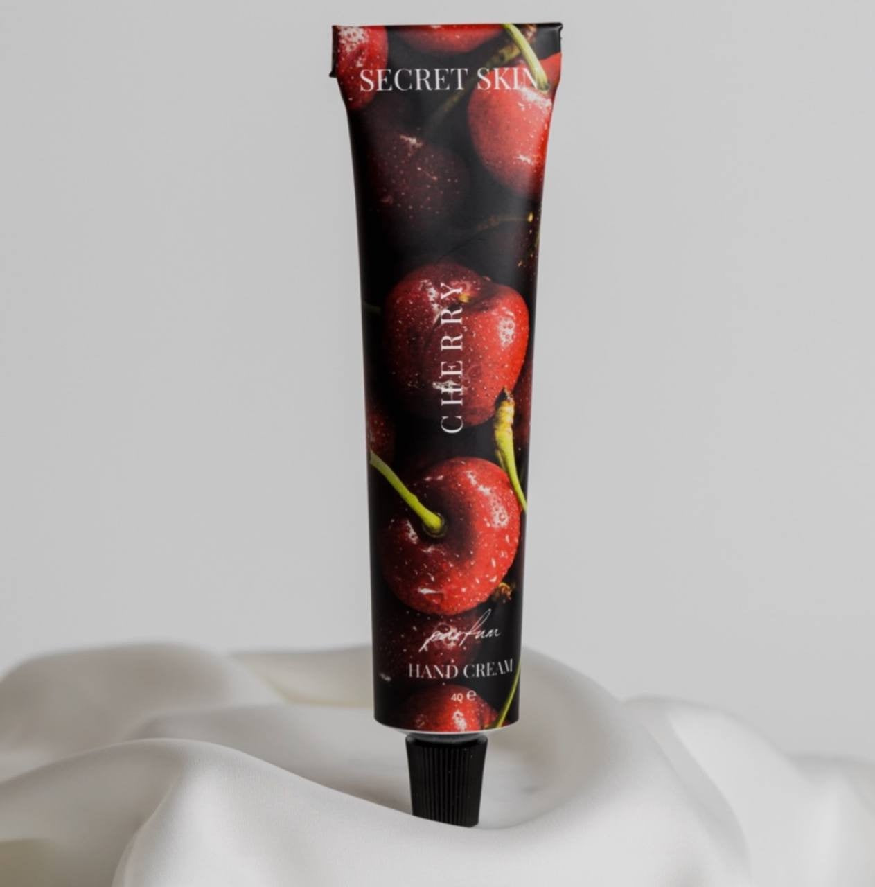 SECRET SKIN - Lost Cherry Hand Cream - Крем для рук Lost Cherry - 40 мл